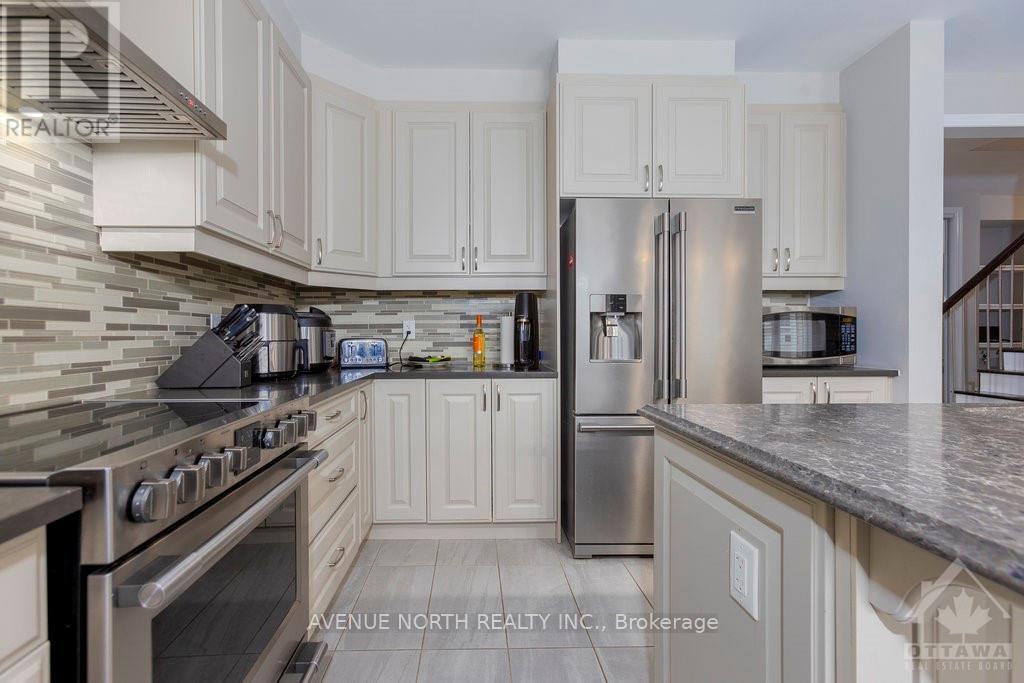 190 Bartonia Circle, Ottawa, Ontario  K4A 3V1 - Photo 6 - X13698304