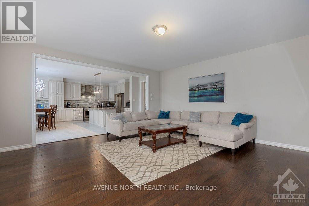 190 Bartonia Circle, Ottawa, Ontario  K4A 3V1 - Photo 8 - X13698304