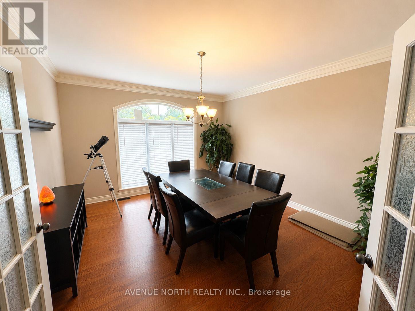 6746 Waterside Court, Ottawa, Ontario  K4P 1P8 - Photo 3 - X13698340