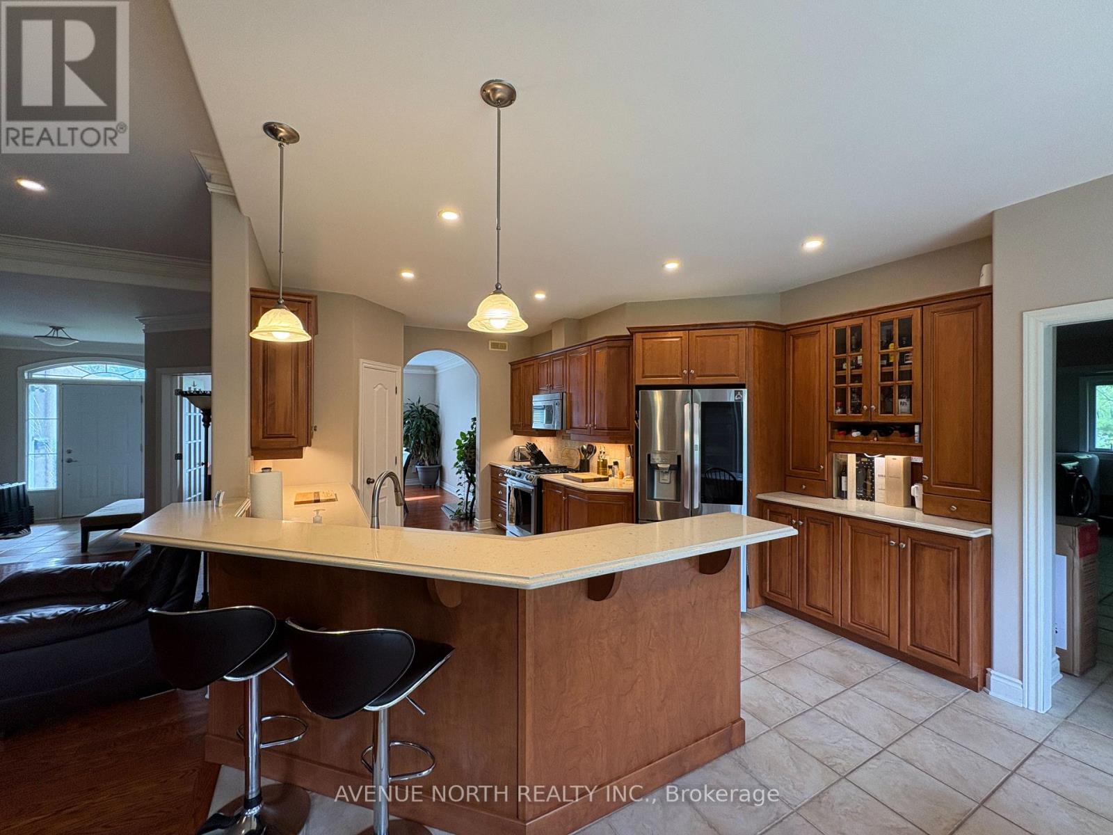 6746 Waterside Court, Ottawa, Ontario  K4P 1P8 - Photo 4 - X13698340