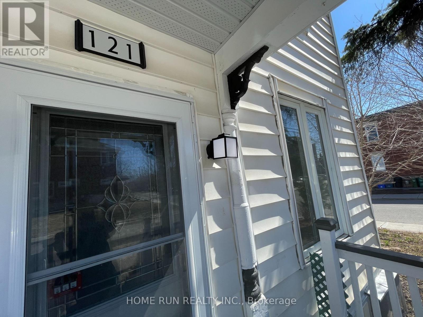 121 Concord Street E, Ottawa, Ontario  K1S 0Y9 - Photo 4 - X13698364