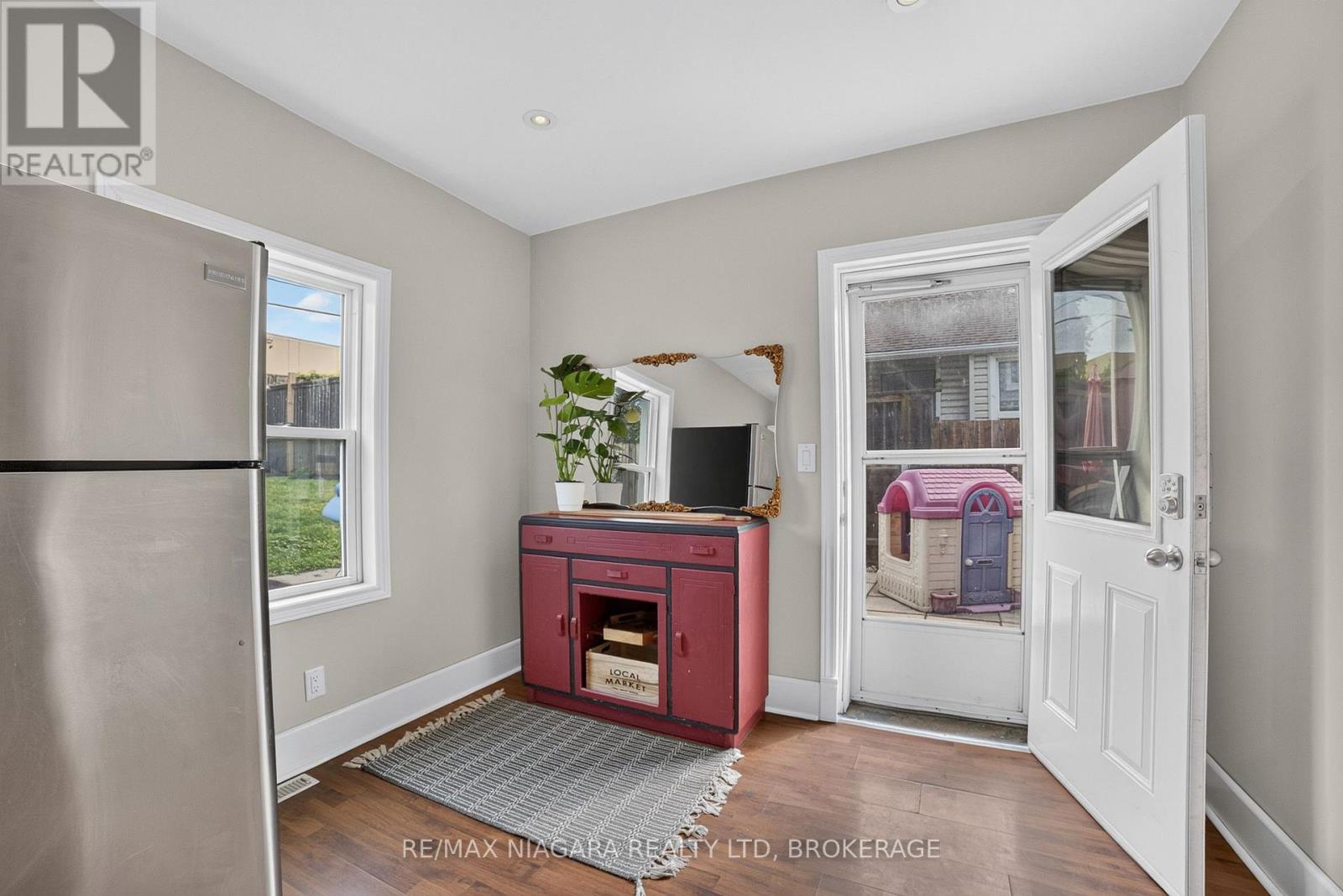 6303 Ker Street, Niagara Falls, Ontario  L2G 1X7 - Photo 15 - X13698302