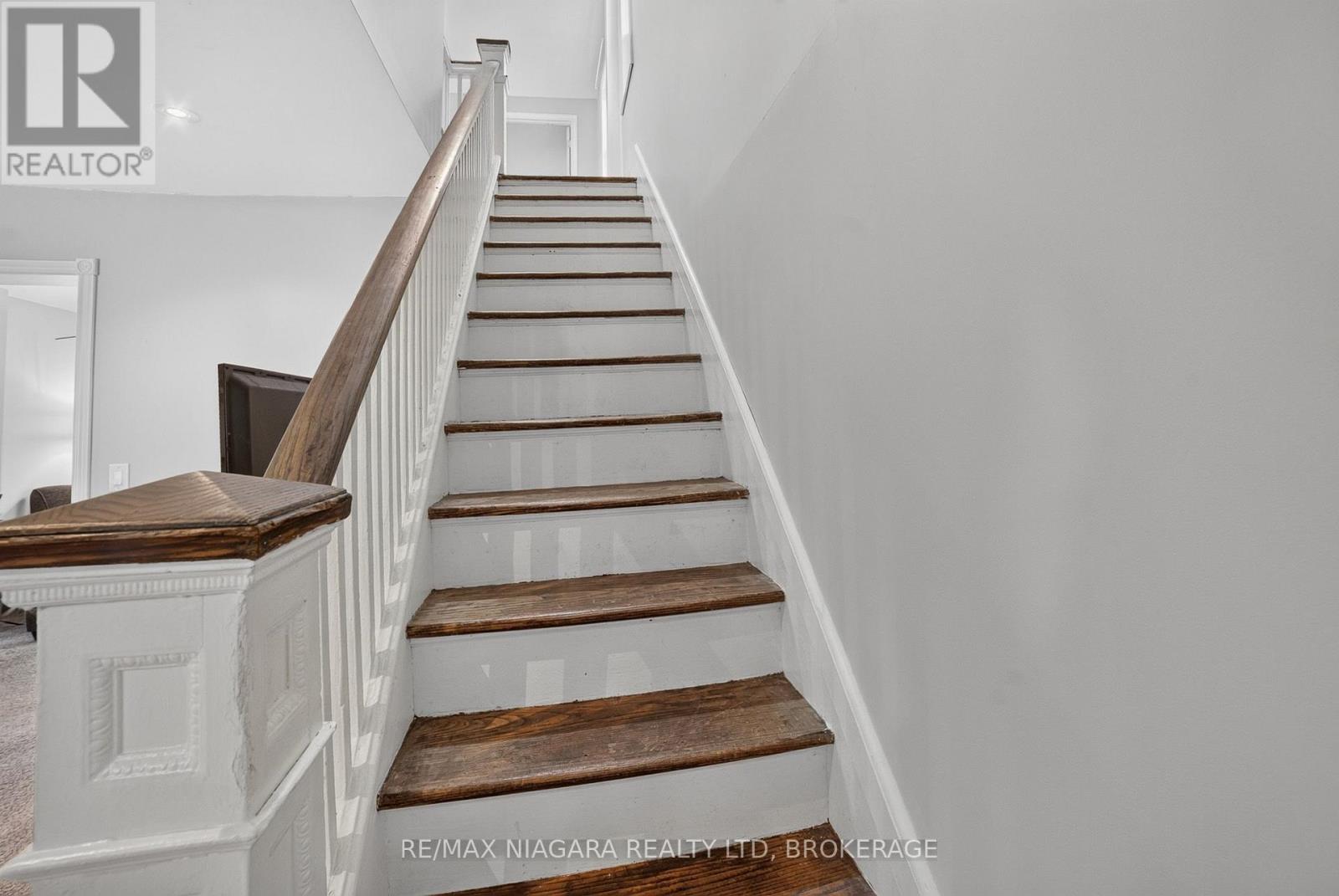 6303 Ker Street, Niagara Falls, Ontario  L2G 1X7 - Photo 16 - X13698302