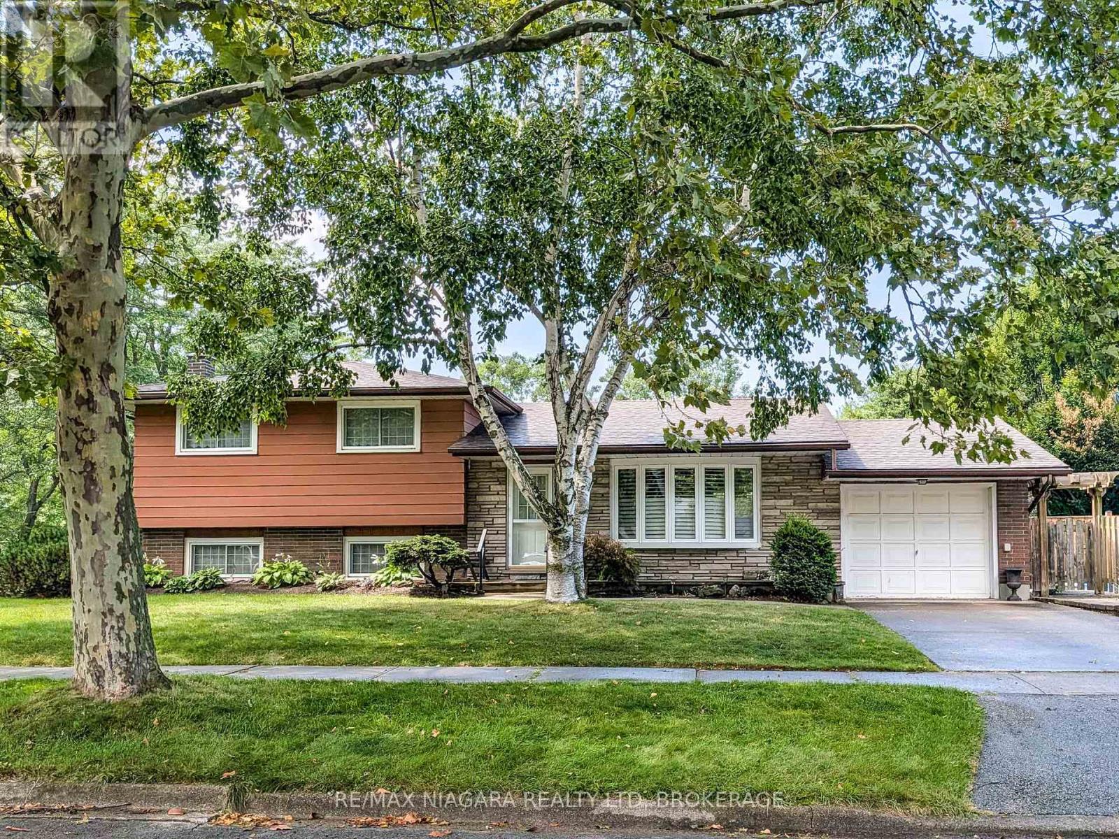 3139 Chipman Crescent, Niagara Falls (Chippawa), Ontario  L2G 6M6 - Photo 1 - X13698324