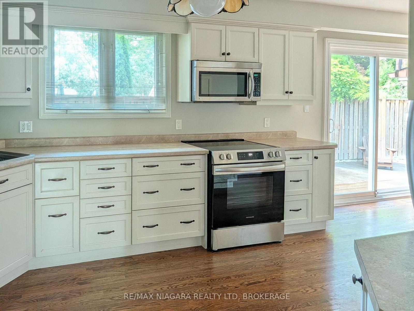 3139 Chipman Crescent, Niagara Falls (Chippawa), Ontario  L2G 6M6 - Photo 12 - X13698324