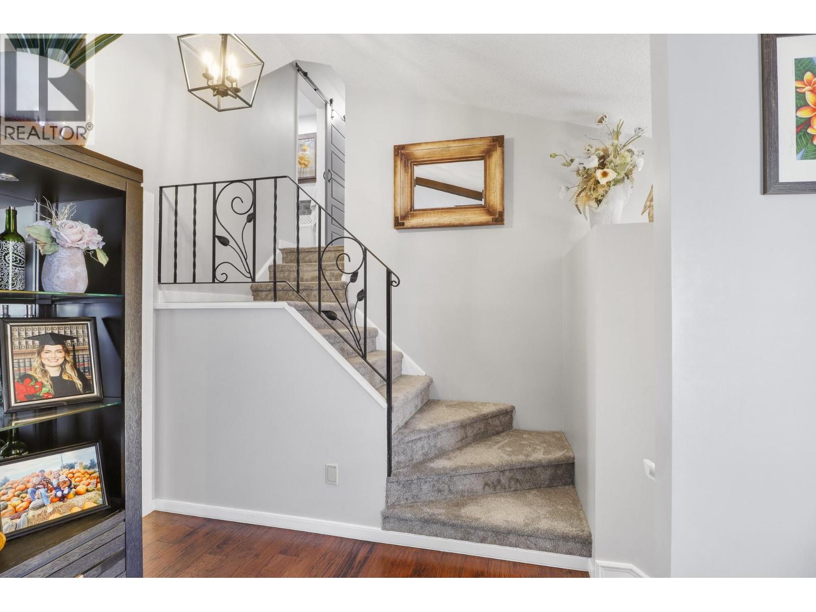 701 17th Avenue S, Cranbrook, British Columbia  V1C 3B6 - Photo 30 - 10398105
