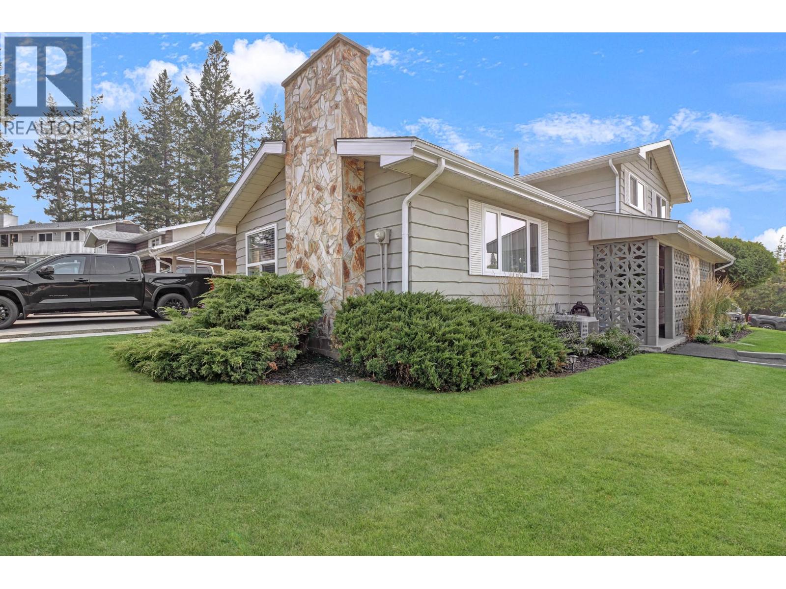 701 17th Avenue S, Cranbrook, British Columbia  V1C 3B6 - Photo 64 - 10398105