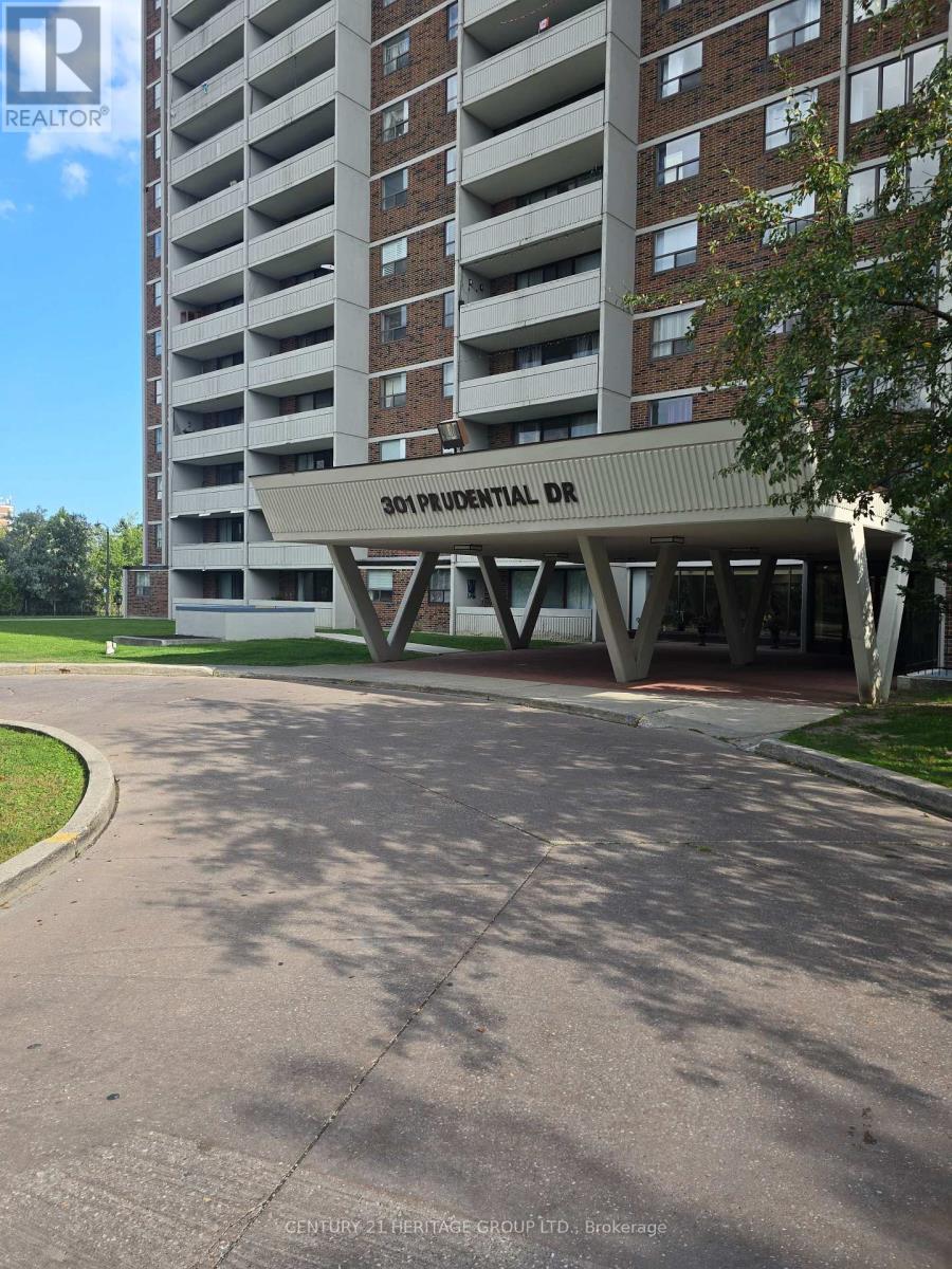 1708 - 301 Prudential Drive, Toronto, Ontario  M1P 4V3 - Photo 2 - E13698314