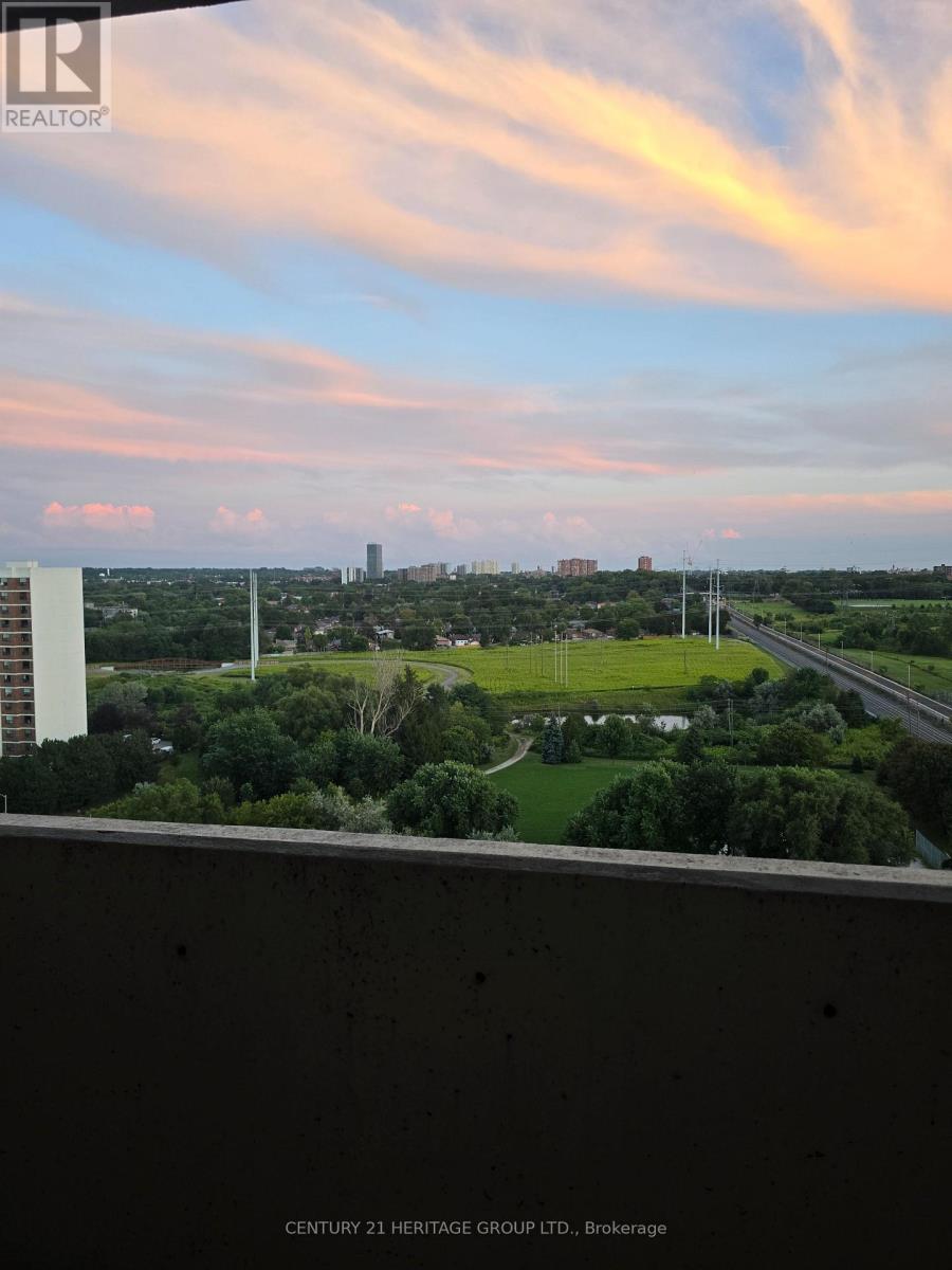 1708 - 301 Prudential Drive, Toronto, Ontario  M1P 4V3 - Photo 30 - E13698314