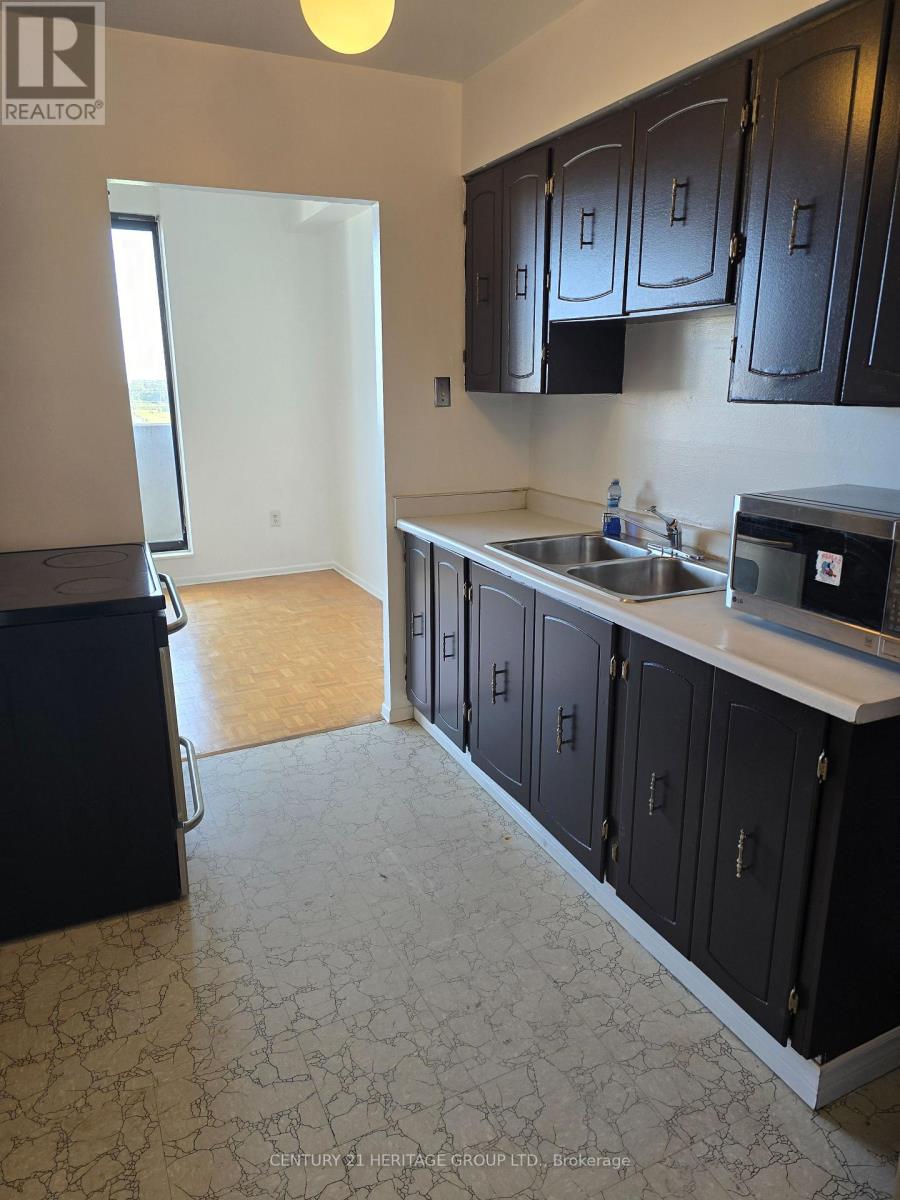 1708 - 301 Prudential Drive, Toronto, Ontario  M1P 4V3 - Photo 9 - E13698314