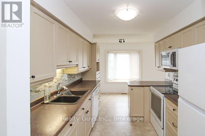 226 B - 1099 Clonsilla Avenue, Peterborough, Ontario  K9J 8L7 - Photo 9 - X13529162