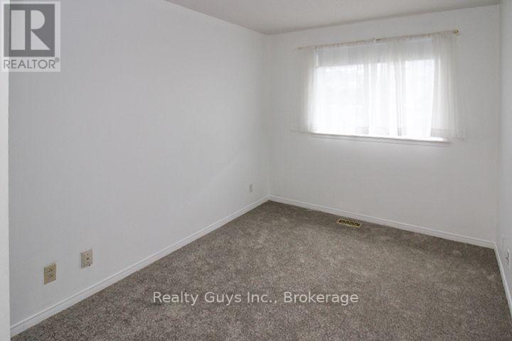 226 B - 1099 Clonsilla Avenue, Peterborough, Ontario  K9J 8L7 - Photo 33 - X13529162