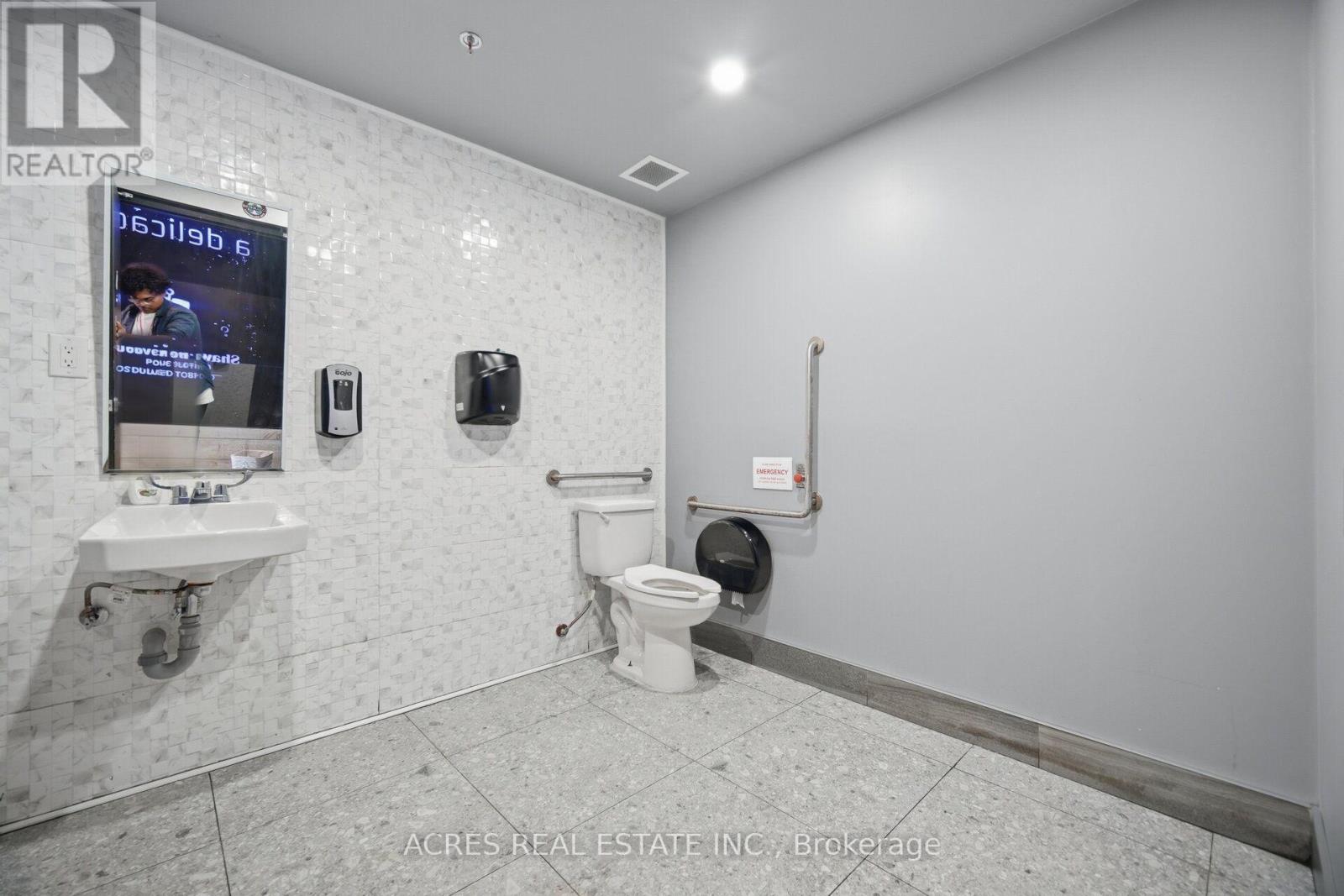45 - 3900 Eglinton Avenue W, Mississauga, Ontario  L5M 7N4 - Photo 11 - W13698310