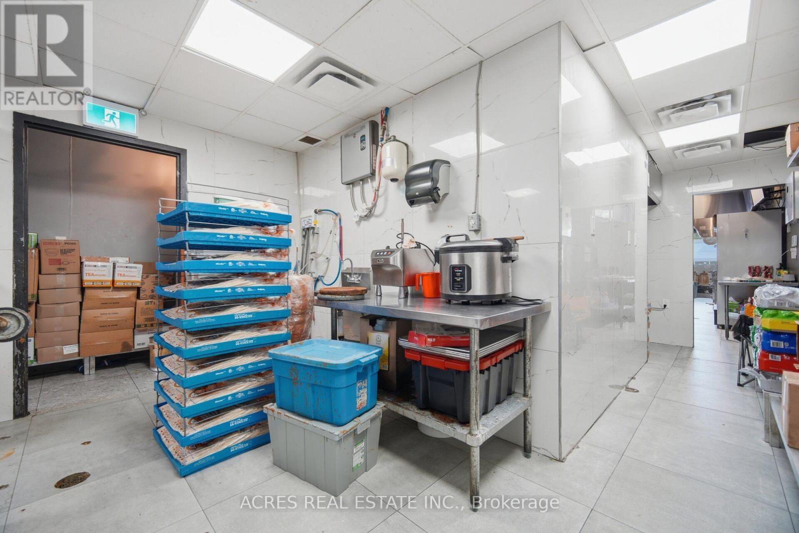 45 - 3900 Eglinton Avenue W, Mississauga, Ontario  L5M 7N4 - Photo 12 - W13698310