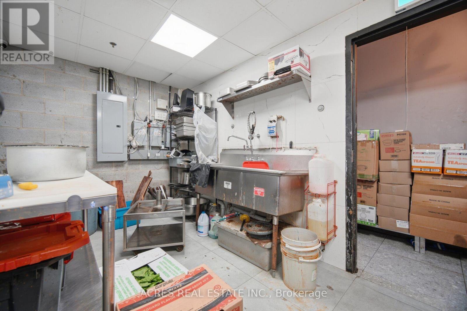 45 - 3900 Eglinton Avenue W, Mississauga, Ontario  L5M 7N4 - Photo 13 - W13698310