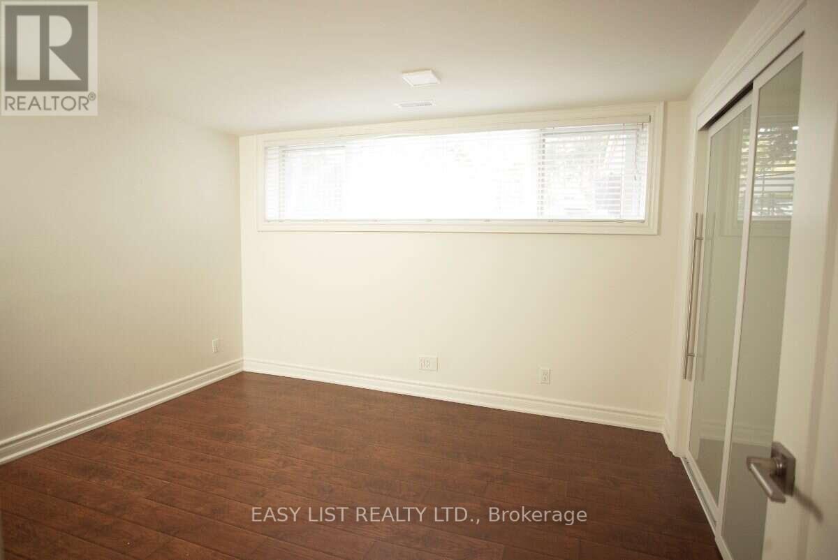 2 Princess Anne Crescent, Toronto, Ontario  M9A 2N8 - Photo 10 - W13698320