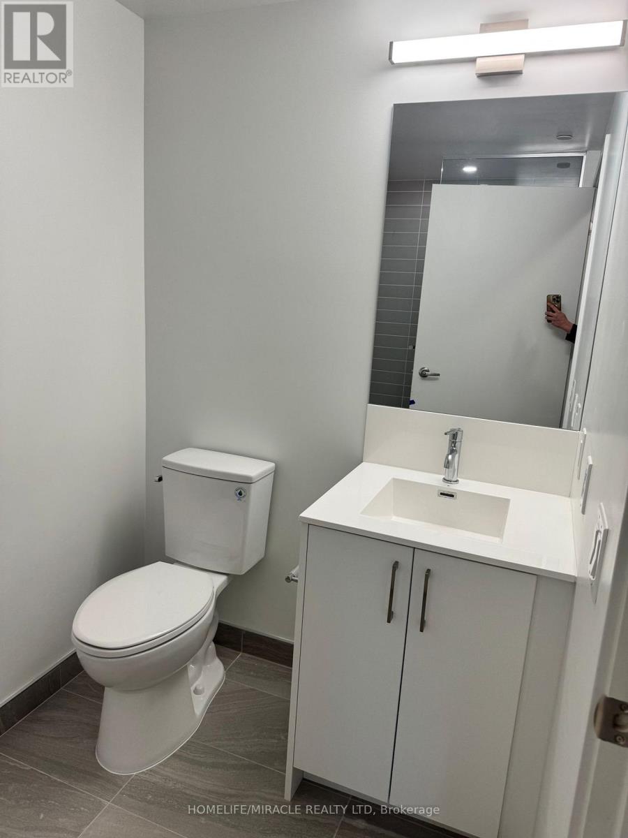 425 - 4010 Eglinton Avenue, Toronto, Ontario  M9A 0G5 - Photo 12 - W13698356