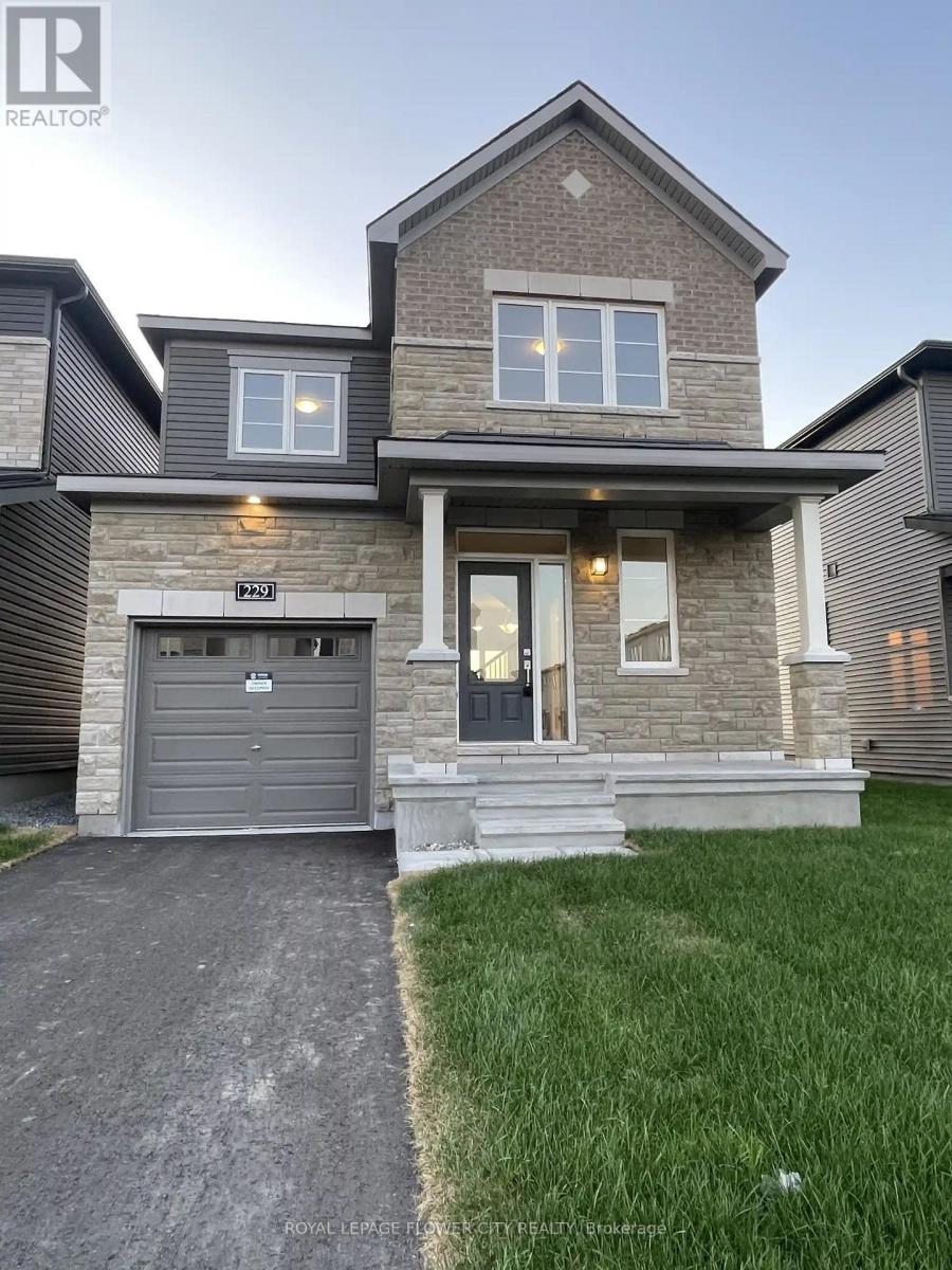 229 ELSIE MACGILL WALK, Ottawa, Ontario