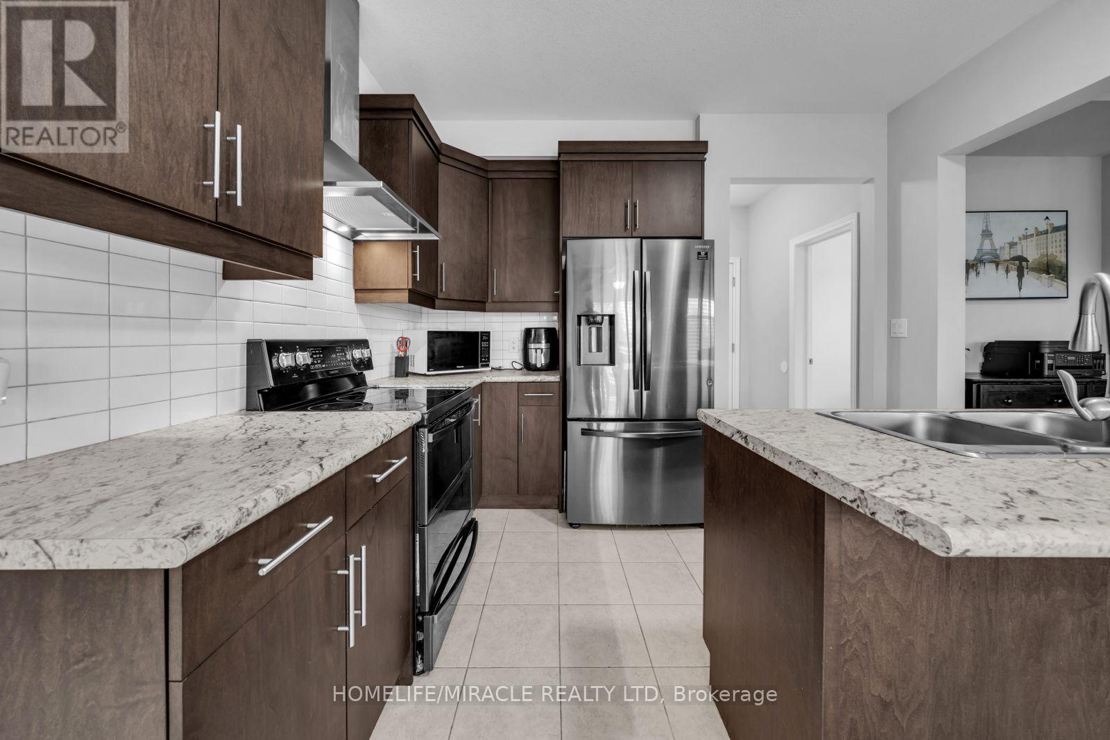 83 Monarch Street, Welland, Ontario  L3C 0E6 - Photo 10 - X13698350
