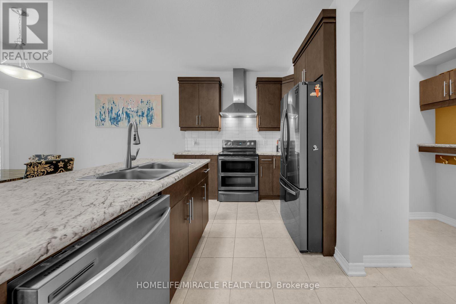 83 Monarch Street, Welland, Ontario  L3C 0E6 - Photo 8 - X13698350