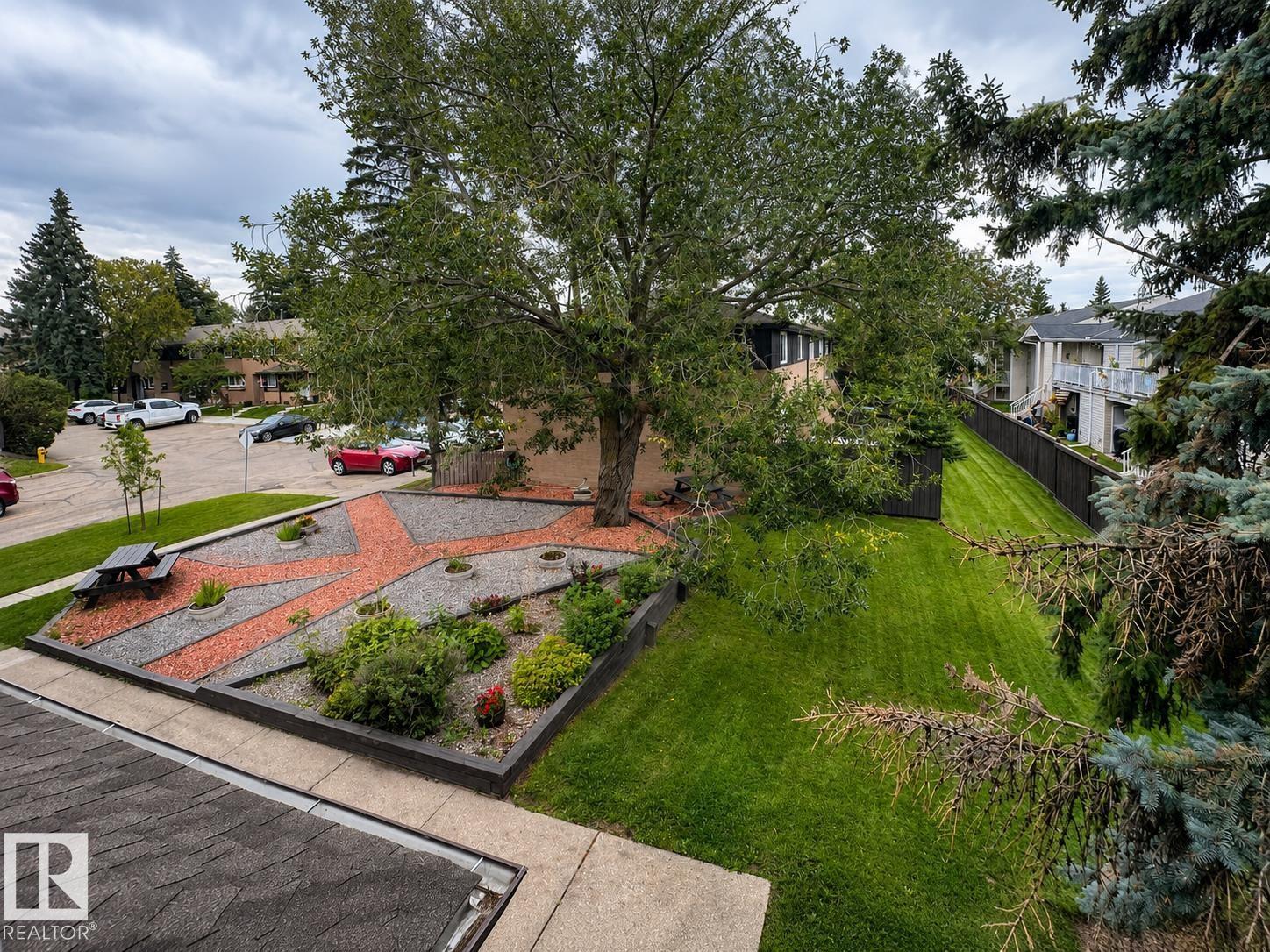 1704 37 St NW, Edmonton, Alberta T6L 2R7 - Photo 17 - E4504805