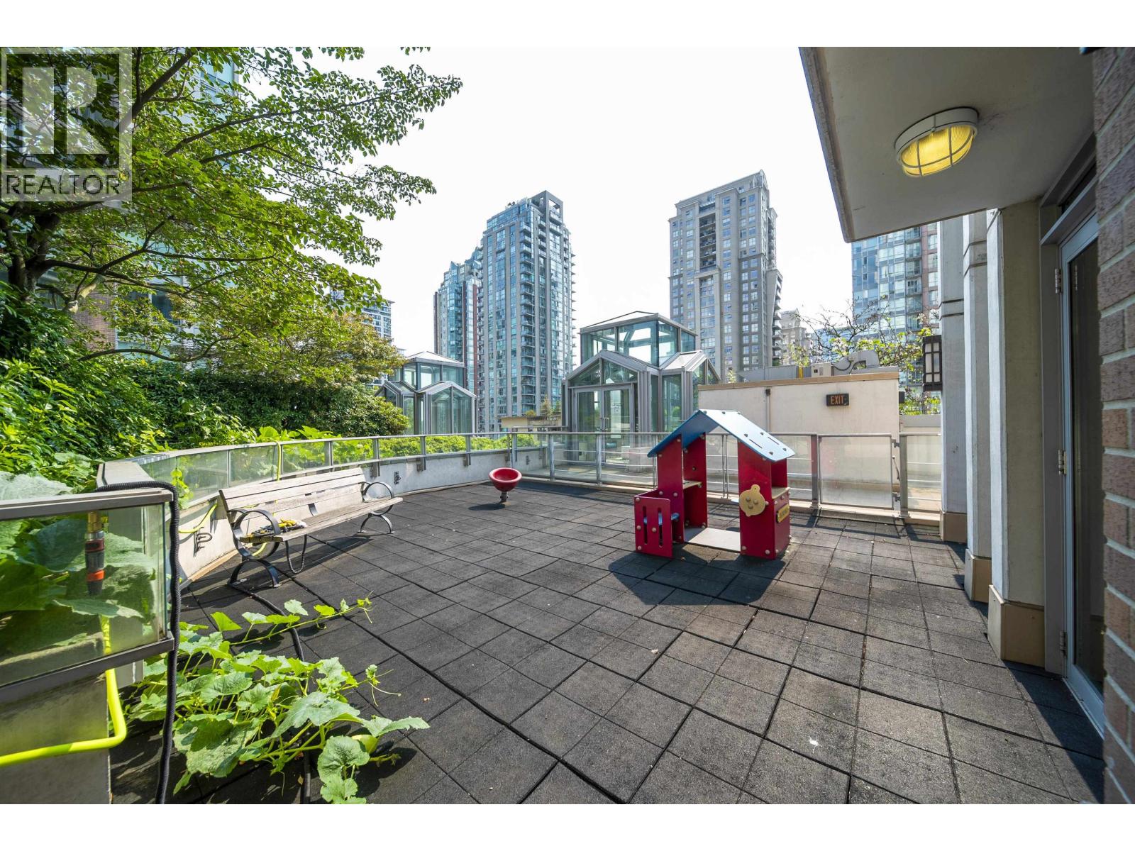 2101 565 Smithe Street, Vancouver, British Columbia  V6B 0E4 - Photo 23 - R3157065