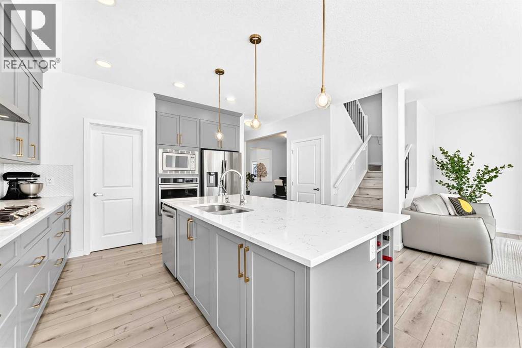 105 Magnolia Manor Se, Calgary, Alberta  T3M 3H8 - Photo 6 - A2338426