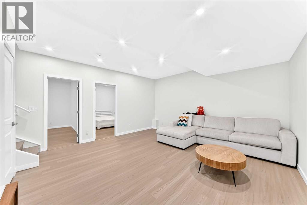 105 Magnolia Manor Se, Calgary, Alberta  T3M 3H8 - Photo 38 - A2338426
