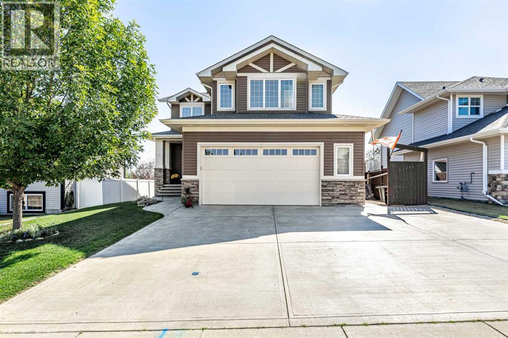 12 Edina Close, Lacombe, Alberta