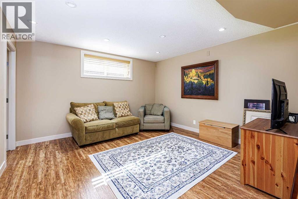 12 Edina Close, Lacombe, Alberta  T4L 0G2 - Photo 24 - A2338749