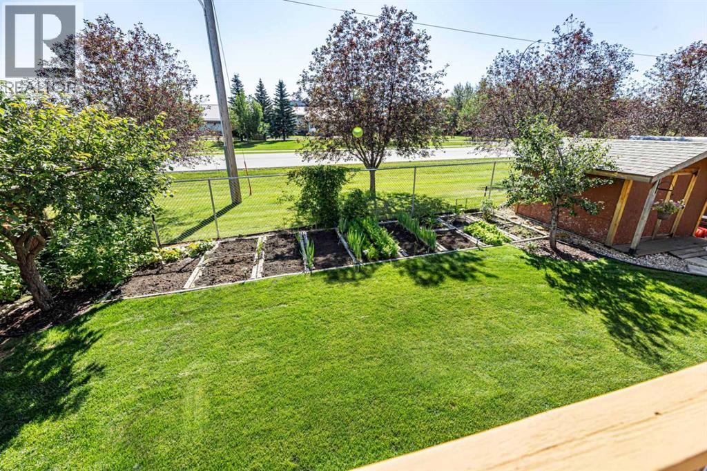 12 Edina Close, Lacombe, Alberta  T4L 0G2 - Photo 37 - A2338749