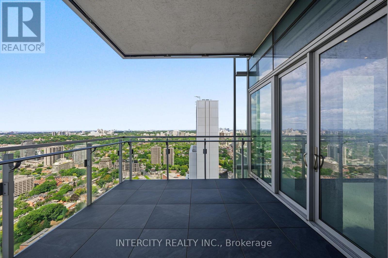 4001 - 50 Yorkville Avenue, Toronto, Ontario  M4W 0A3 - Photo 13 - C13695440