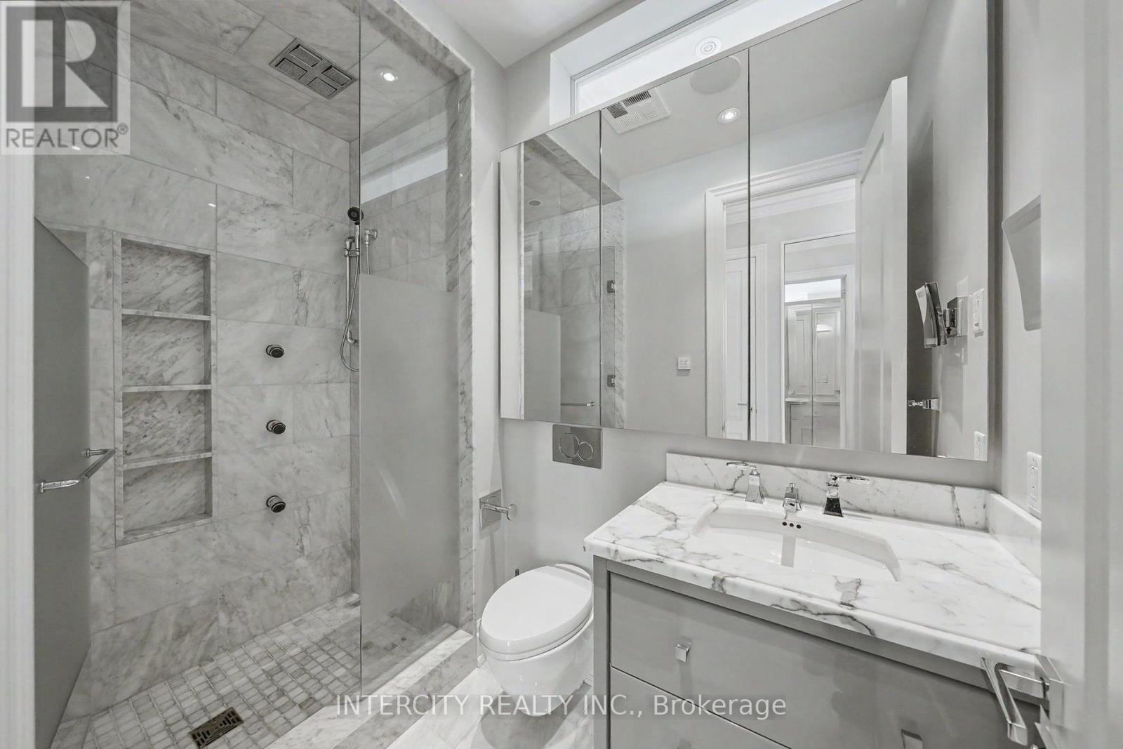 4001 - 50 Yorkville Avenue, Toronto, Ontario  M4W 0A3 - Photo 19 - C13695440