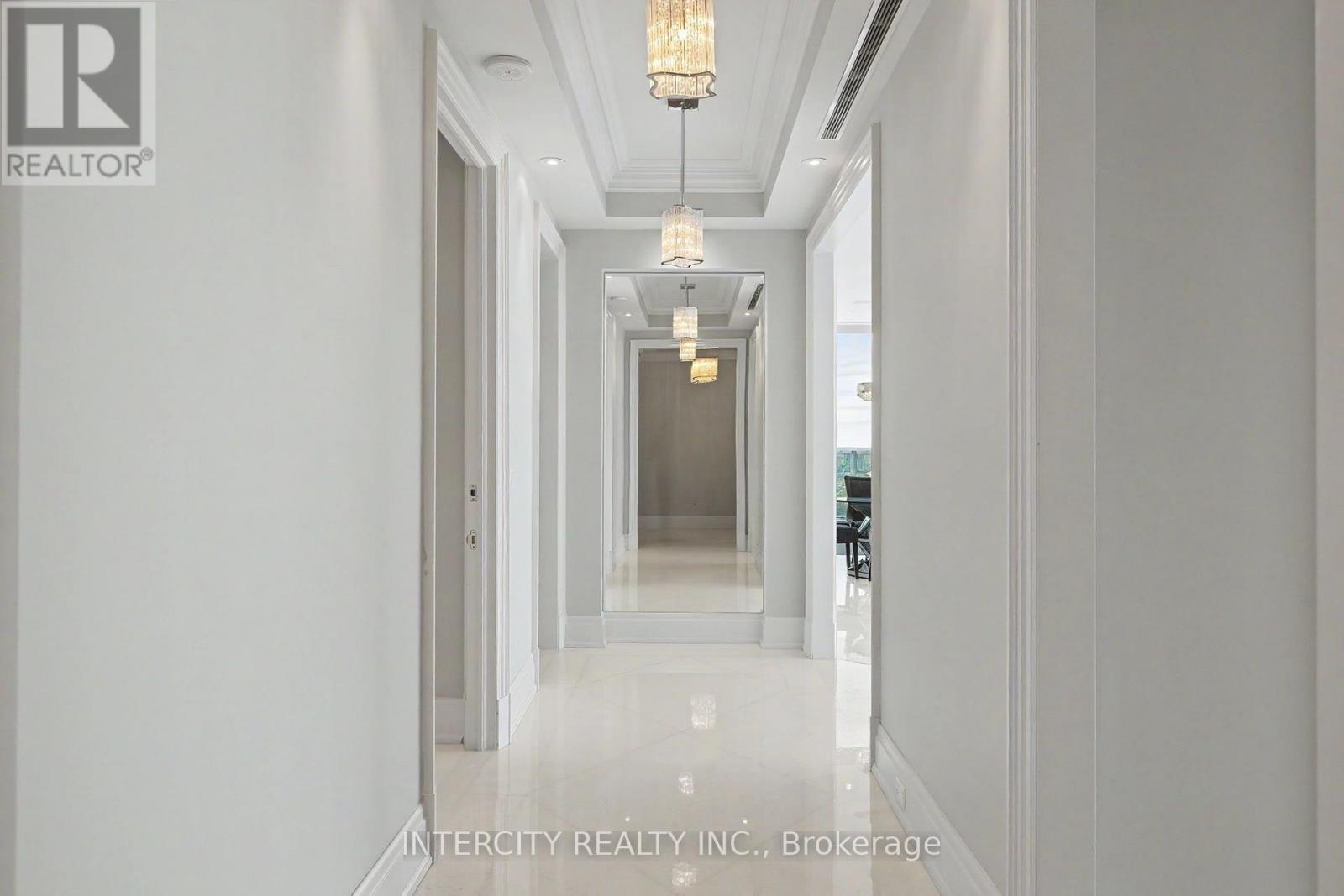 4001 - 50 Yorkville Avenue, Toronto, Ontario  M4W 0A3 - Photo 4 - C13695440