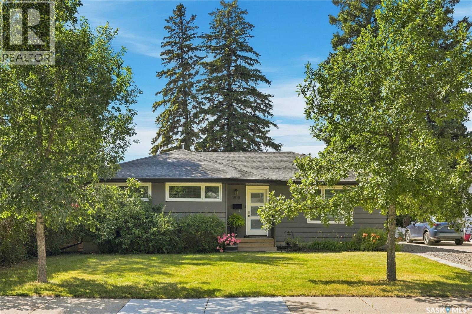 1810 Morgan Avenue, Saskatoon, Saskatchewan  S7H 2S3 - Photo 1 - SK046234