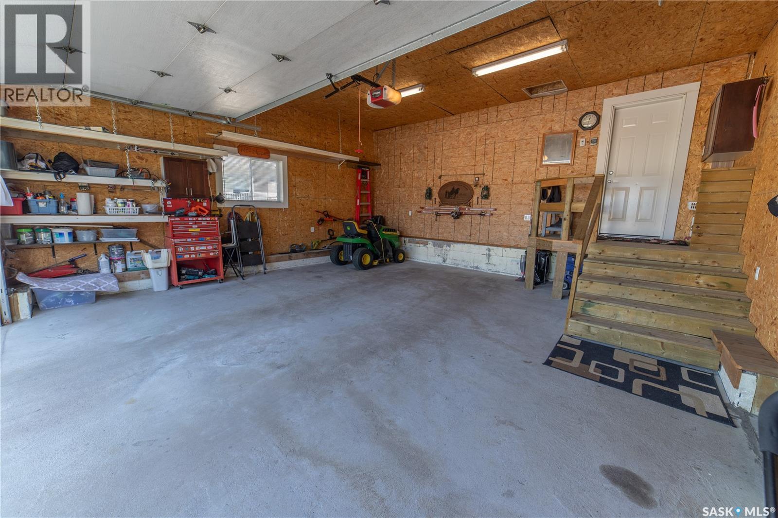317 Frehlick Bay, Estevan, Saskatchewan  S4A 0Y1 - Photo 39 - SK046119