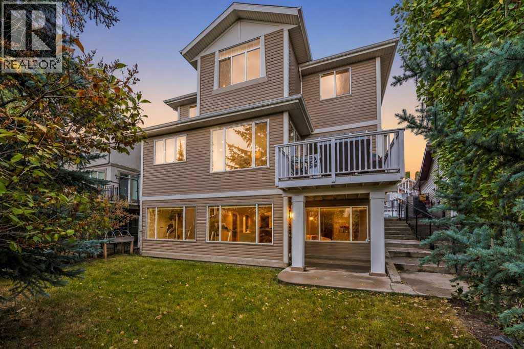 40 Cougar Ridge Heights SW, Calgary, Alberta  T3H 4X5 - Photo 2 - A2331900