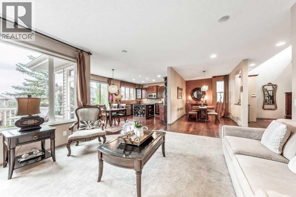 40 Cougar Ridge Heights SW, Calgary, Alberta  T3H 4X5 - Photo 12 - A2331900