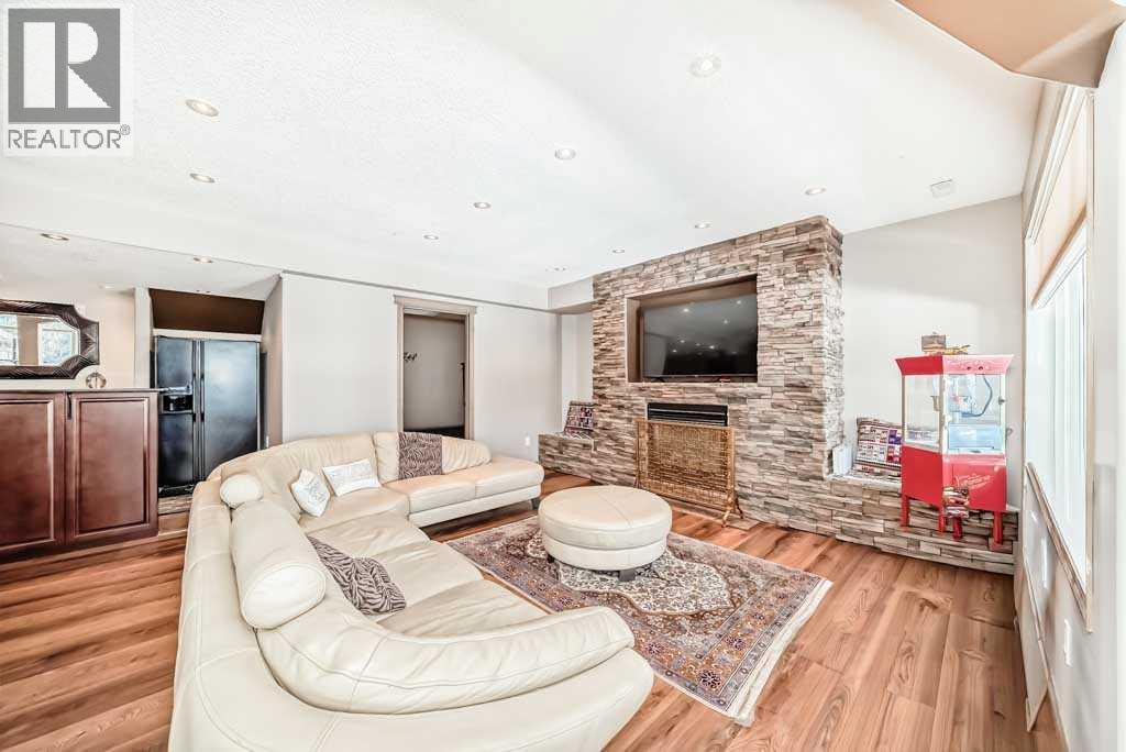 40 Cougar Ridge Heights SW, Calgary, Alberta  T3H 4X5 - Photo 38 - A2331900