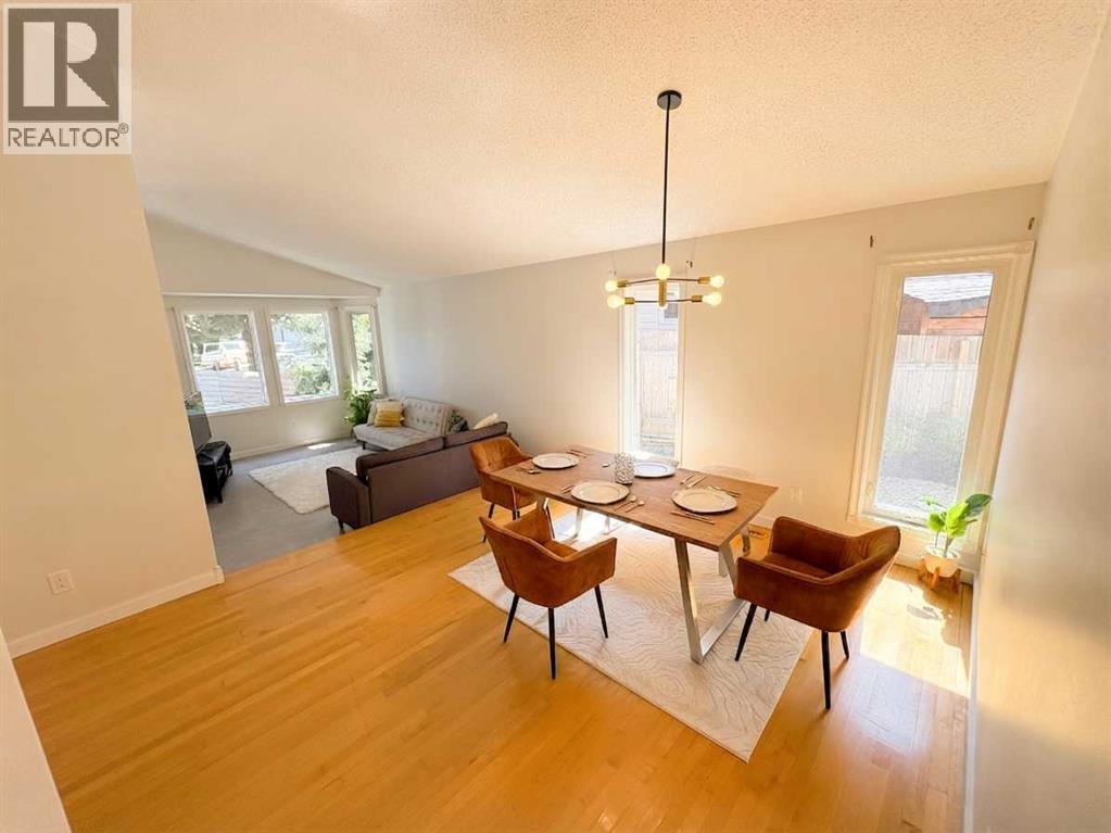 123 Sunmills Place SW, Calgary, Alberta  T2X 2R1 - Photo 7 - A2338963