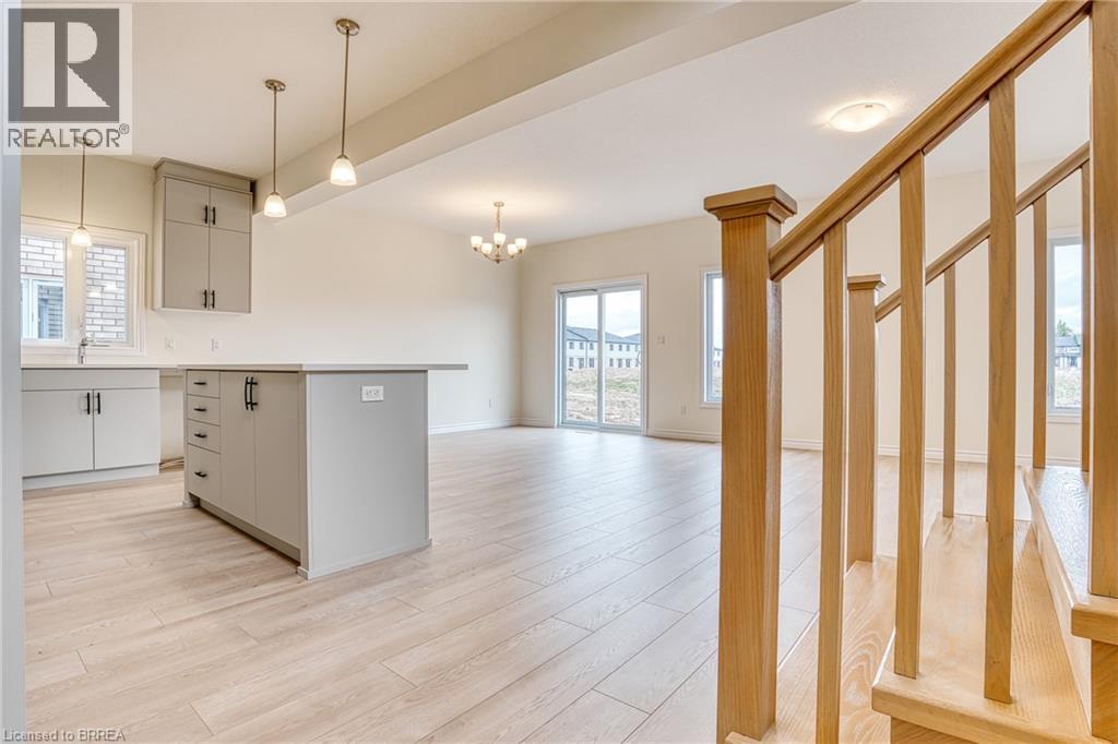30 Ford Drive, Stratford, Ontario  N5A 0L3 - Photo 2 - 40853532