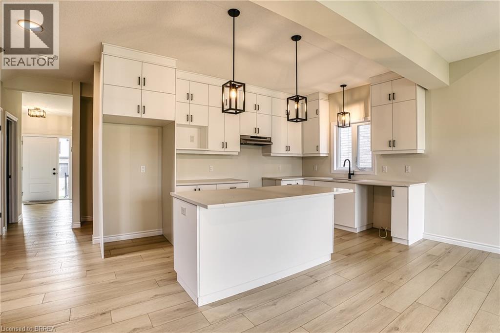 46 Ford Drive, Stratford, Ontario  N5A 0L3 - Photo 10 - 40843592