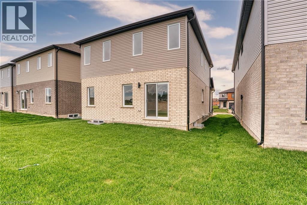 46 Ford Drive, Stratford, Ontario  N5A 0L3 - Photo 3 - 40843592