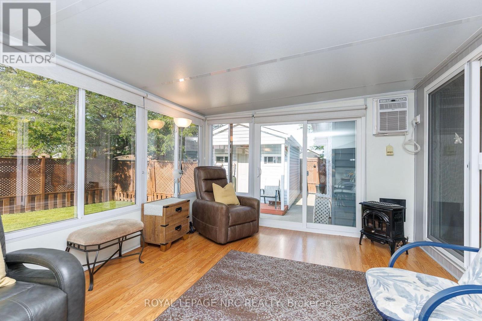 15 Foxhill Crescent, St. Catharines (Rykert/vansickle), Ontario  L2S 3T9 - Photo 5 - X13698380