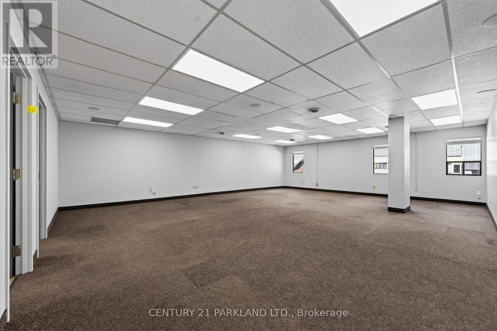 203 - 292 King Street W, Oshawa, Ontario  L4R 3M6 - Photo 11 - E13698388