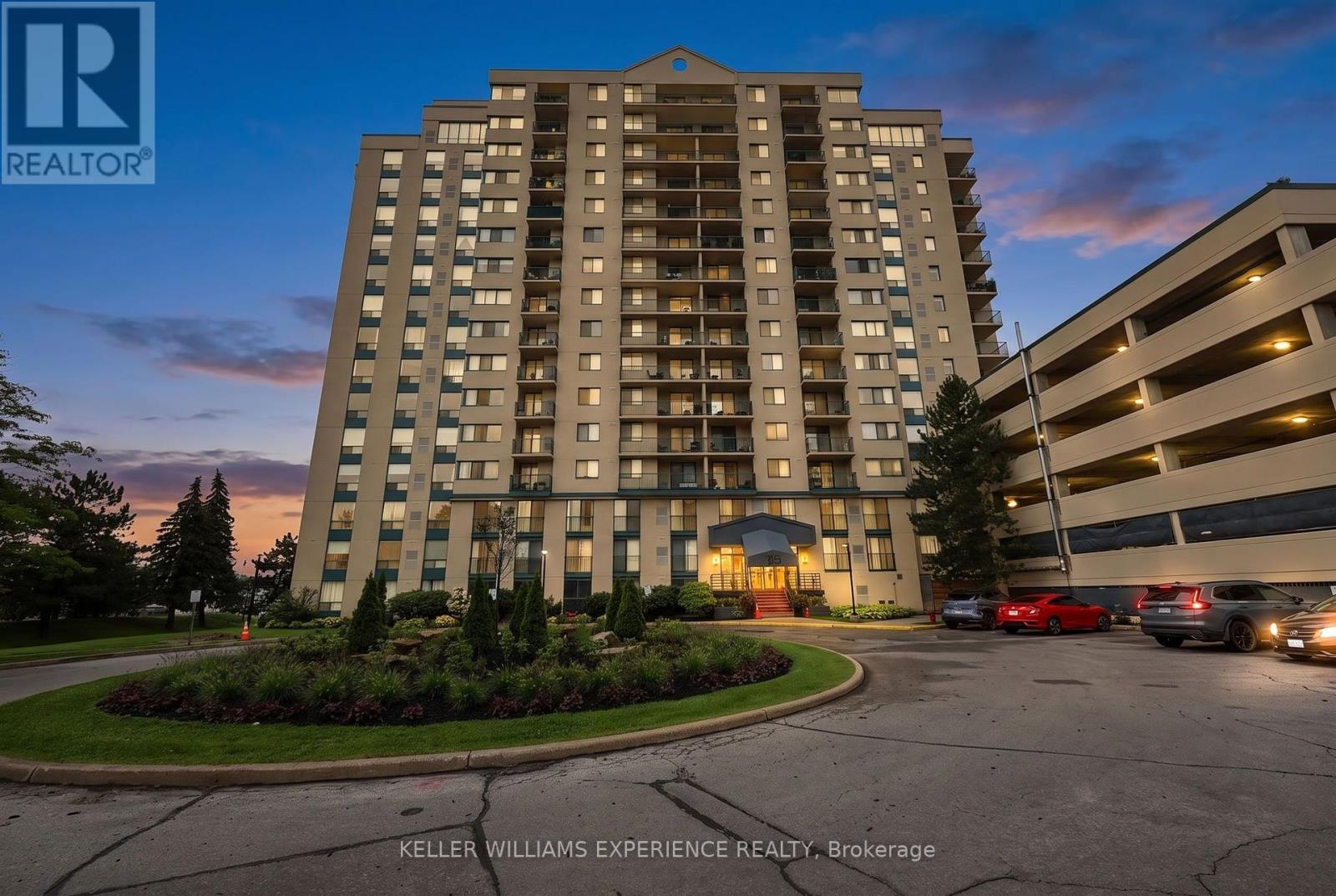 #904 - 75 ELLEN STREET, Barrie, Ontario