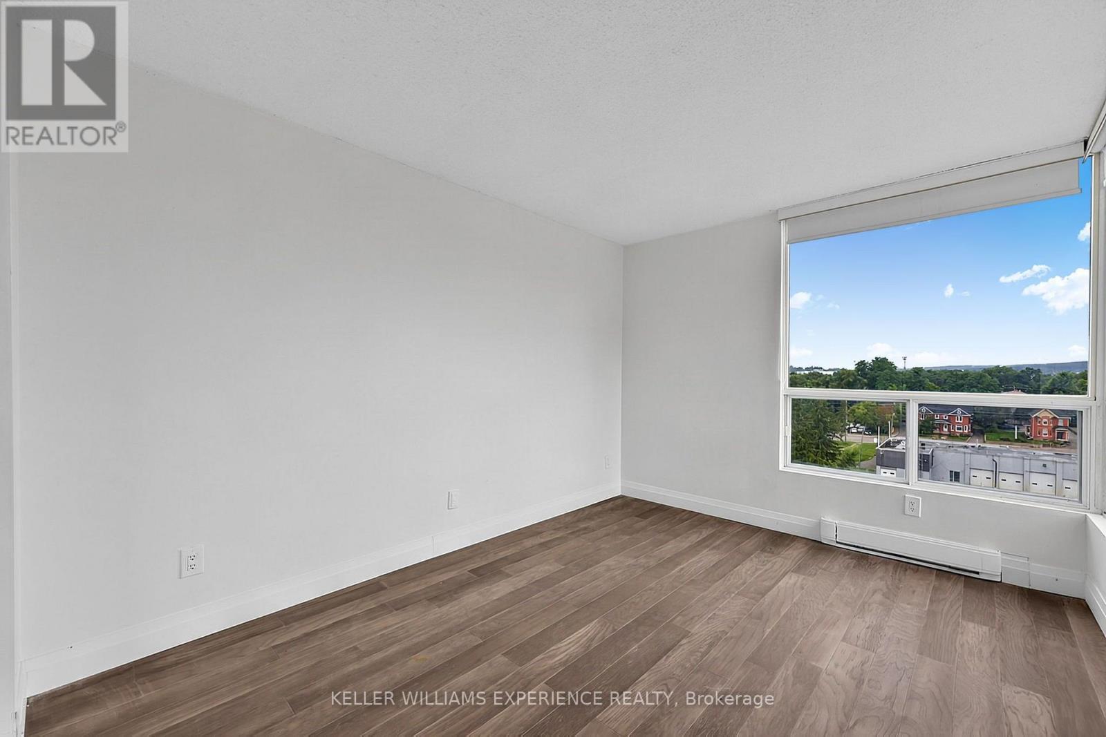 #904 - 75 Ellen Street, Barrie, Ontario  L4N 7R6 - Photo 33 - S13698376