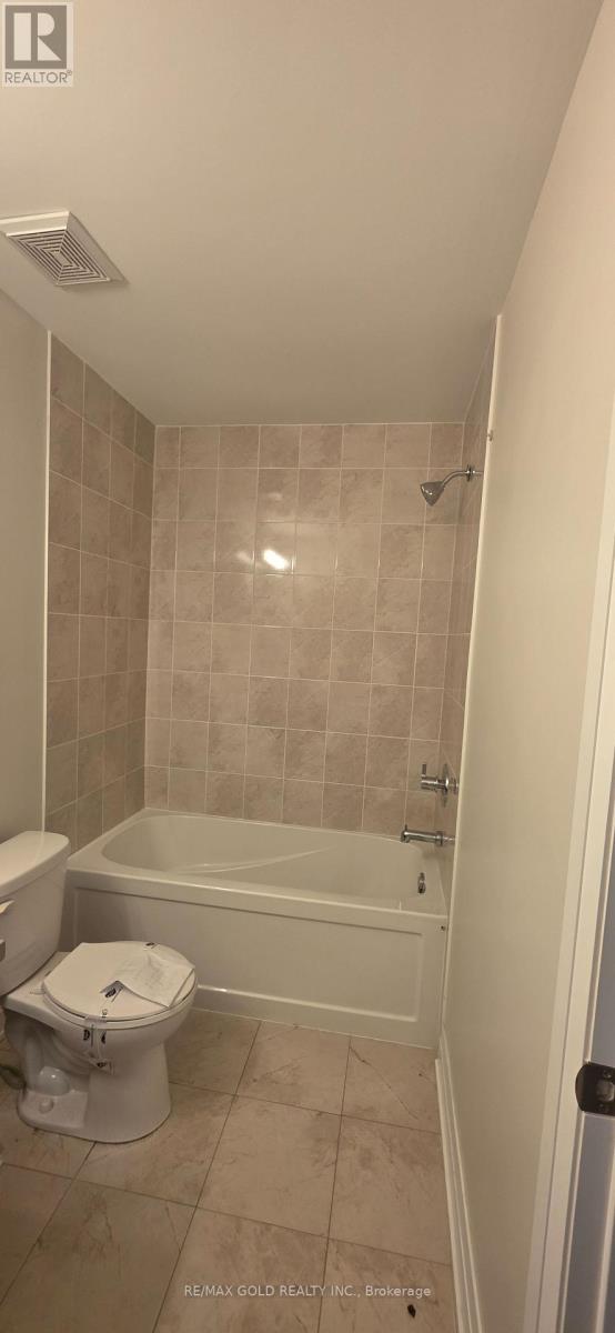 9 Oliana Way, Brampton, Ontario  L6Y 6G8 - Photo 23 - W13698382