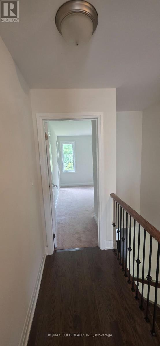 9 Oliana Way, Brampton, Ontario  L6Y 6G8 - Photo 24 - W13698382