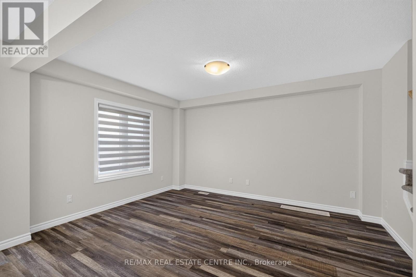 296 Bradshaw Drive, Stratford, Ontario N5A 0K2 - Photo 10 - X13698384